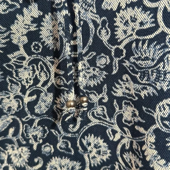 Chaps Denim Blue & White Paisley Ruffle Collar Lace-up neck 3/4 Sleeve Top Sz XL - Picture 5 of 9